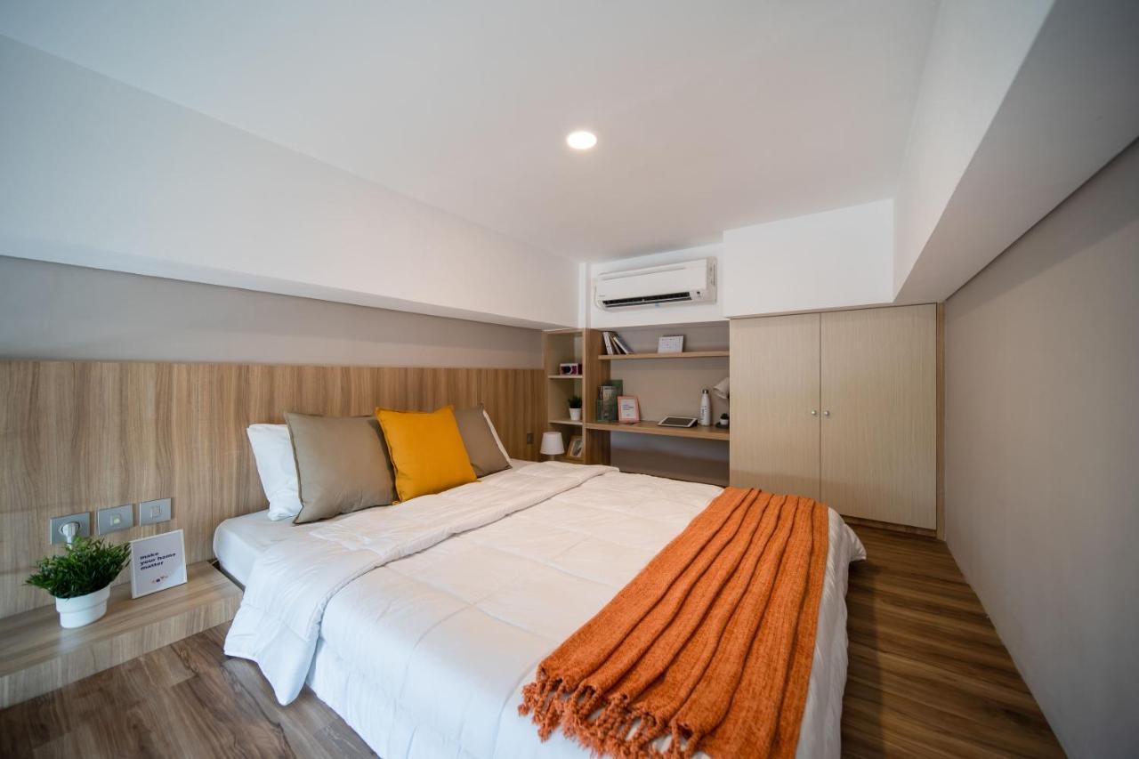 Cove Prima Aparthotel Jakarta Exterior photo